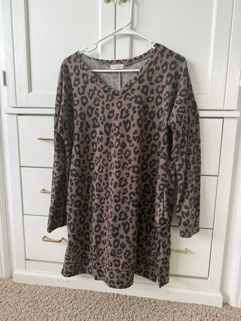 Leopard Print V-Neck Tunic Top - Brown/Black